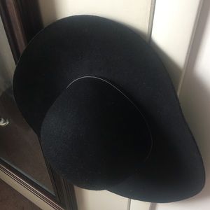 Charming Charlie Wide Brim Floppy Hat